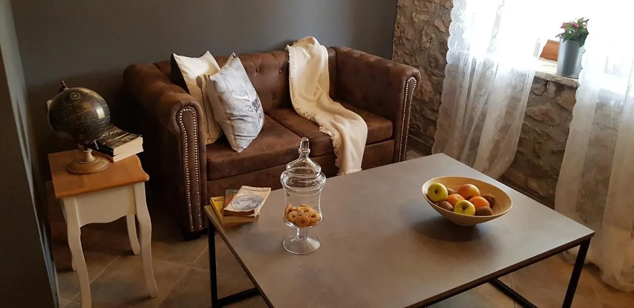 Rooms & Apartment Stelio